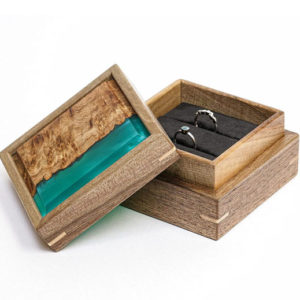 Ringbox Holz mit Epoxid